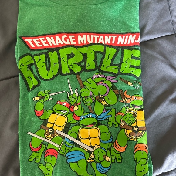 Nickelodeon Green TMNT Tee - Picture 1 of 3